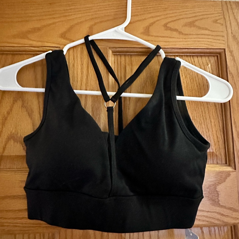 Motion by coalition black sports bra top NWT